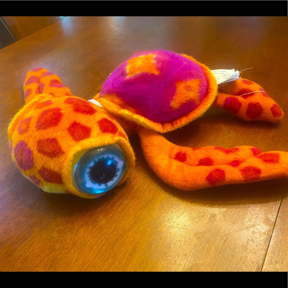 11.5” stuffed sea turtle